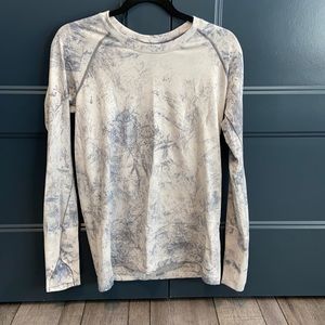 Swiftly Tech Lululemon Size 10